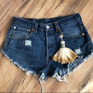 Levi 501 denim cut off shorts
